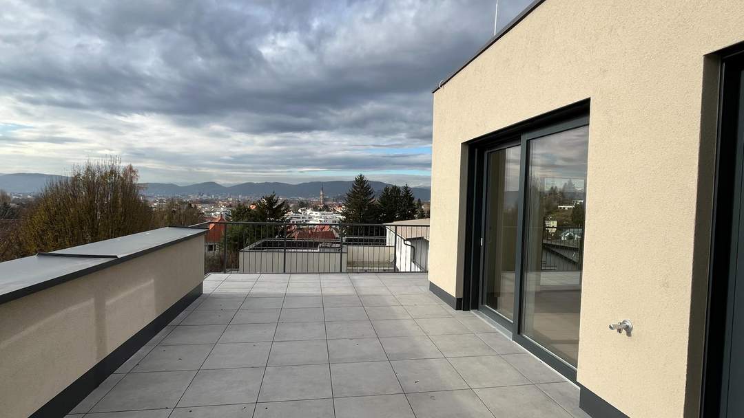 Erstbezug! Stylische Penthouse Wohnung mit großer Terrasse und sensationellen Stadtblick in Waltendorf!