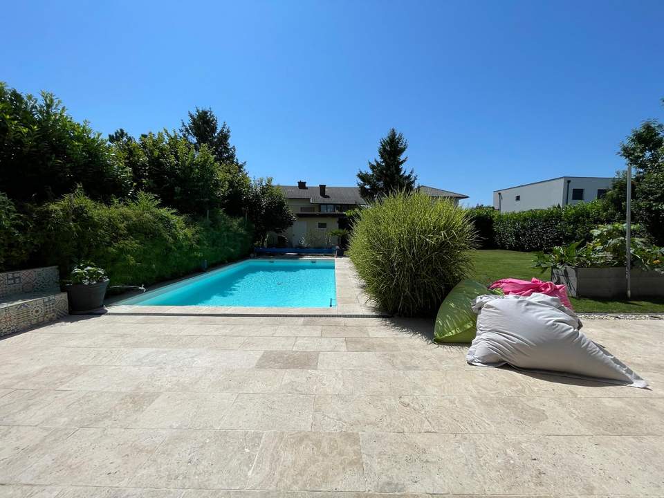 Elegantes Einfamilienhaus / Pool und vielen exklusiven Extras!