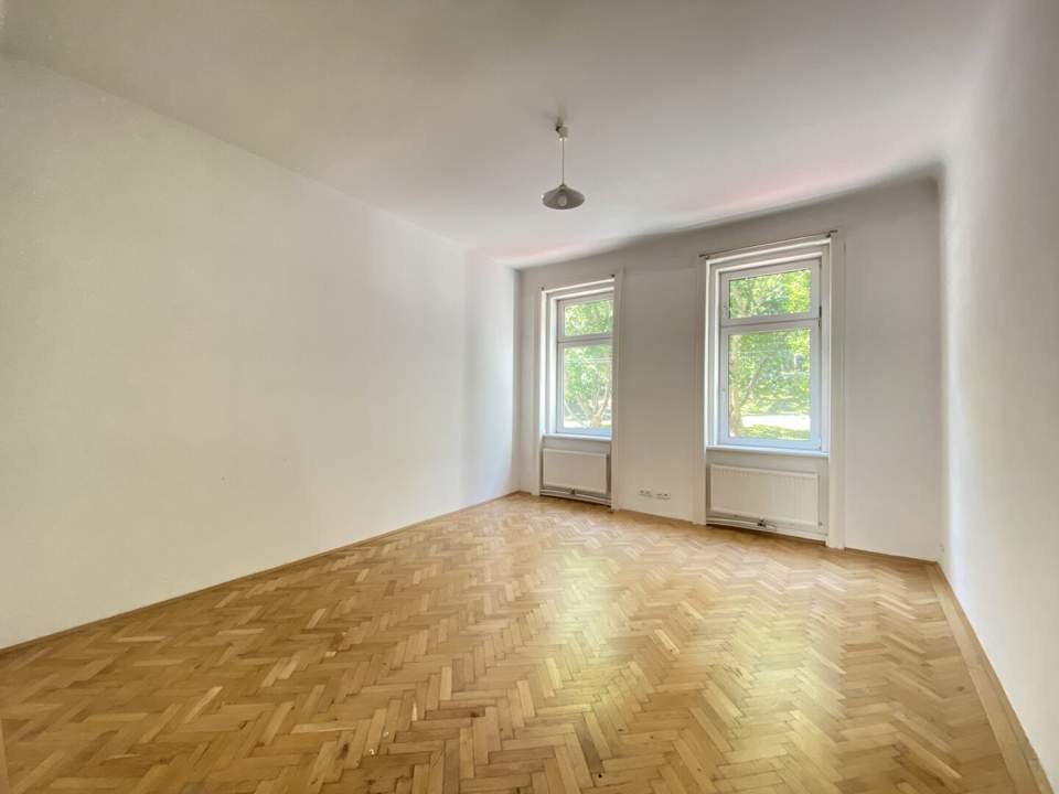 Altbau mit TERRASSE + DIREKT am Hugo-Wolf-Park + UNBEFRISTET!