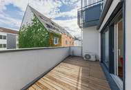 Freiraum über dem Servitenviertel: Großzügige DG-Maisonette mit herrlicher Aussicht und zusätzlichem Studio
