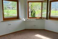 WOHNEN AM SEE - Absolute Rarität in unmittelbarer Seenähe mit Bergblick - 5 Zimmer Erdgeschoßwohnung mit großzügigen Räumlichkeiten