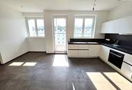 Traum-Balkon / Dachgeschoss ohne Schrägen / Naschmarkt um´s Eck / U-Bahn vor der Türe / 3 Zimmer perfekt aufgeteilt! Einfach WOW! HIP und TRENDY die Gegend - Magisch schön das Altbauhaus!