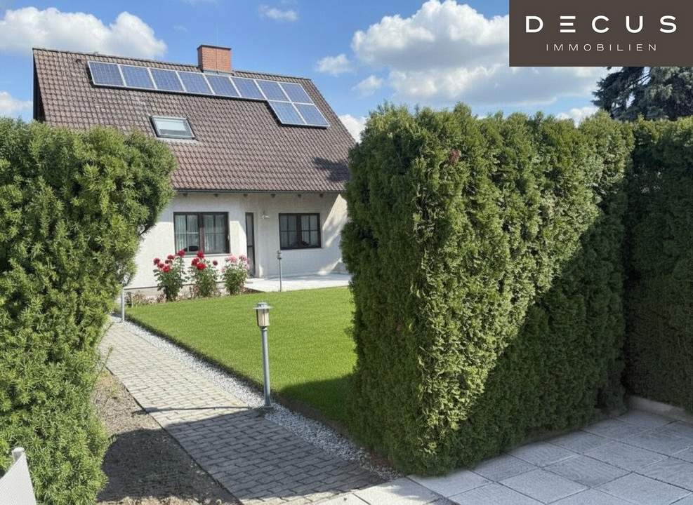 Gepflegtes Haus mit Garten, Pool und Wellness