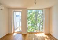 "Dachgeschoss, Balkon & grüner Ausblick"