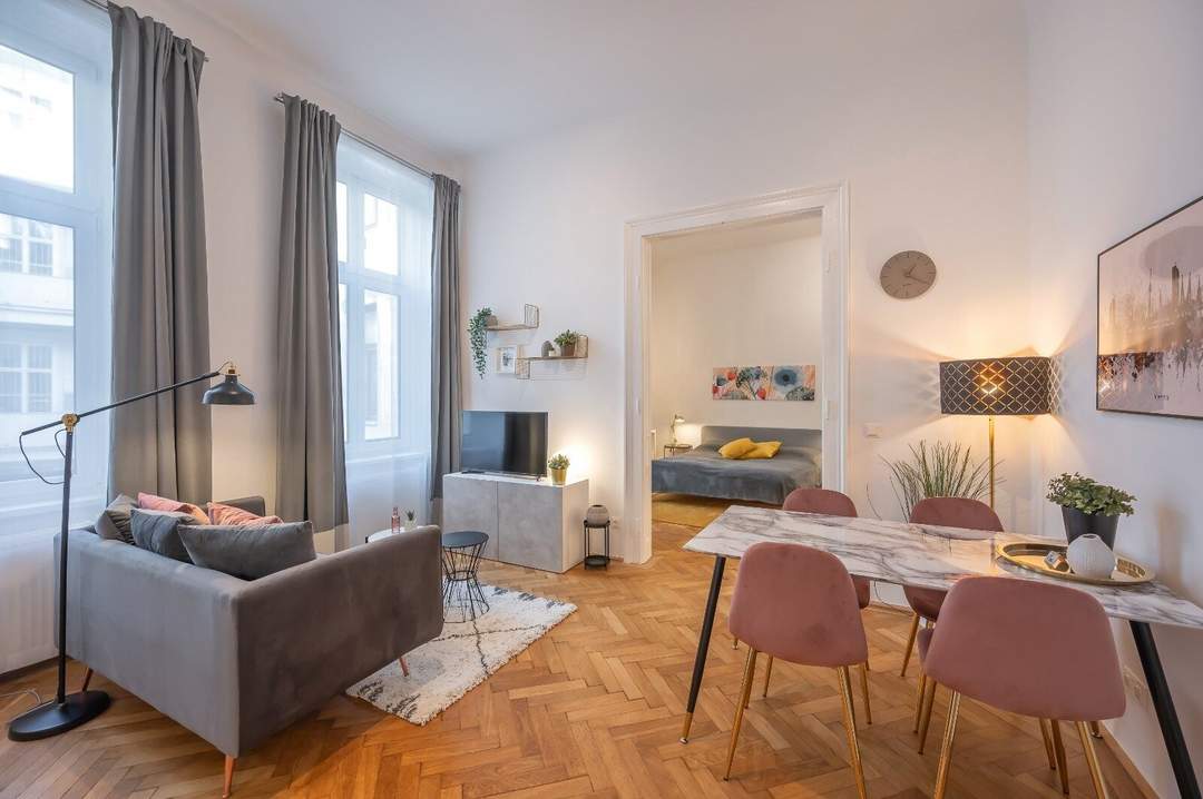 Altbau-Cityapartment komplett hofseitig & ruhig – sofort bezugsfertig | 3 Zimmer