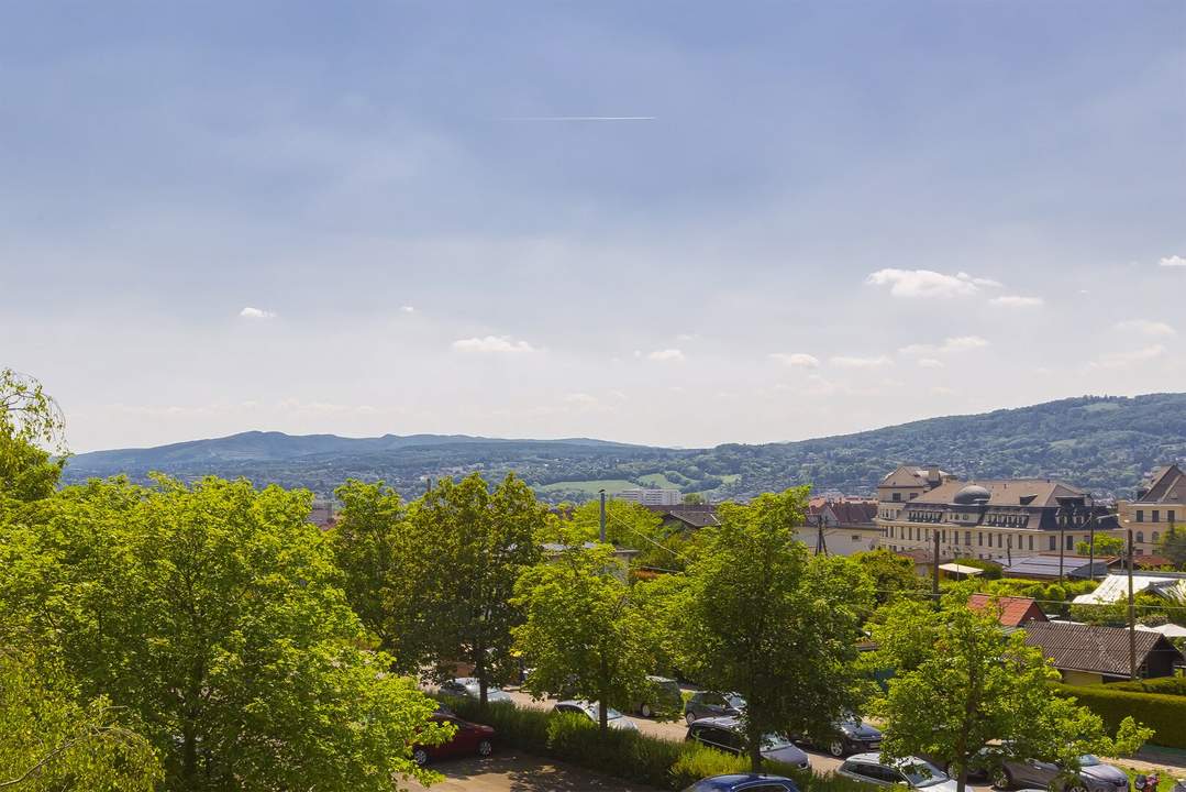 Altebergenstraße - 5 Zimmer Neubau mit Balkon, Weitblick und Garage