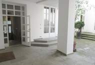 ERSTBEZUG nach RENOVIERUNG! CHARMANTES ALTWIENERHAUS NÄHE RUDOLFINERHAUS !