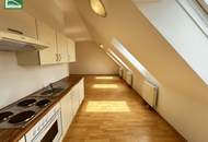 Freundliche DG-Wohnung in Sechshaus - 5 Gehminuten zu U4 und U6! Schlafzimmer in Hofruhelage!