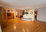 Seensucht am Irrsee – Gartenwohnung mit Badehütte