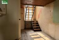 Sie entscheiden über die Sanierung - Ausgezeichnete Stadtwohnung im charmanten Gründerzeithaus - unmittelbar bei Mariahilfer Straße - U-Bahn U3!