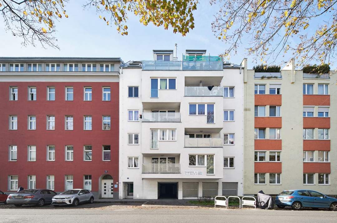 Top aufgeteilt - tolle Freifläche - je nach Bedarf mit Mieter