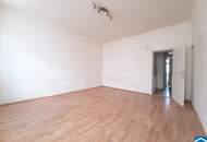 Einzigartige Renovierungschancen: bestandsfreie Wohnung in historischer Umgebung