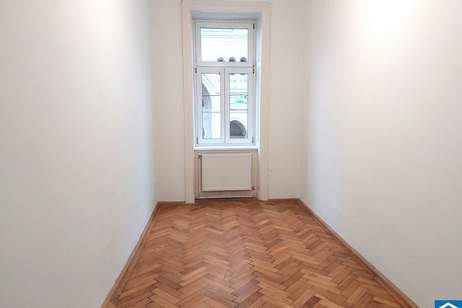 Altbaujuwel mit Blick auf die Canisiuskirche – Eleganz trifft Wiener Charme, Wohnung-kauf, 238.000,€, 1090 Wien 9., Alsergrund