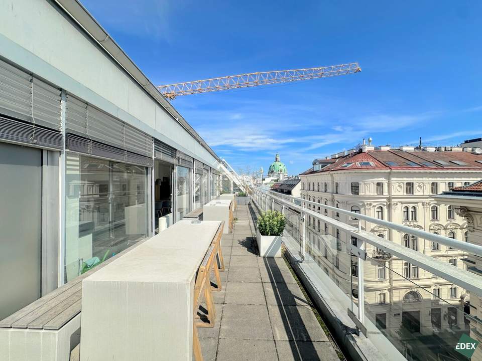 Dachgeschoßbüro mit Terrassen im exklusiven Botschaftsviertel nahe Karlsplatz