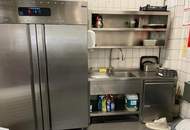 Schöne, große Pizzeria