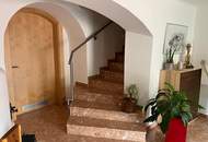 Exquisites, generalsaniertes Familienhaus mit hochwertigster Ausstattung in sonniger Zentrumslage mit schönem Ausblick