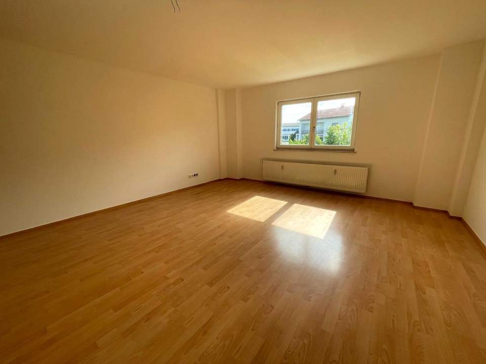 Helle 2-Zimmer Wohnung sucht neuen Mieter!