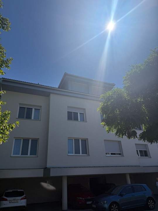 PENTHAUS in generalsanierter WOHNANLAGE (2025/2026) im allseits beliebten THALHEIM
