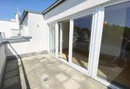 ++ NEU ++ MAISONETTE - VIER Zimmer mit TERRASSE - Altbau