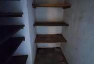 Sanierungsbedürftiges Haus mit Potenzial in attraktiver Lage - ab sofort verfügbar!