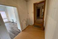 Günstige 3 Zimmer Wohnung/Geschäftslokal in zentraler Lage!