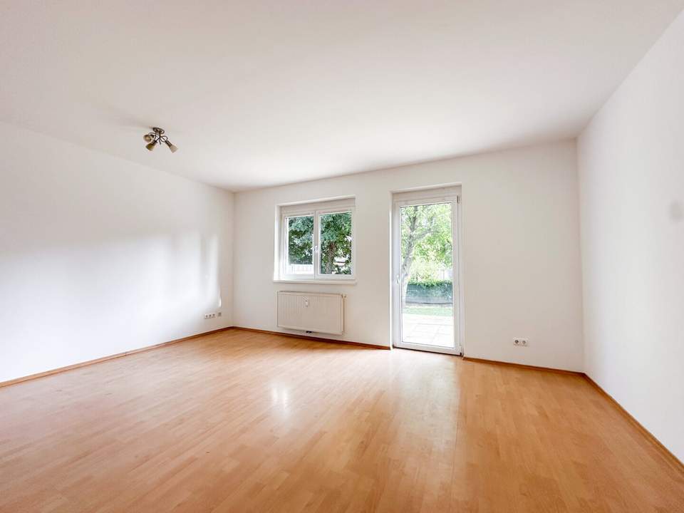 PERFEKTE 2er WG / Familienwohnung mit 3 Zimmern &amp; Terrasse mit Gartenzugang