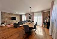 Exklusives &amp; markantes Mehrfamilienhaus in Großhart – Wohnen, Arbeiten &amp; Leben unter einem Dach