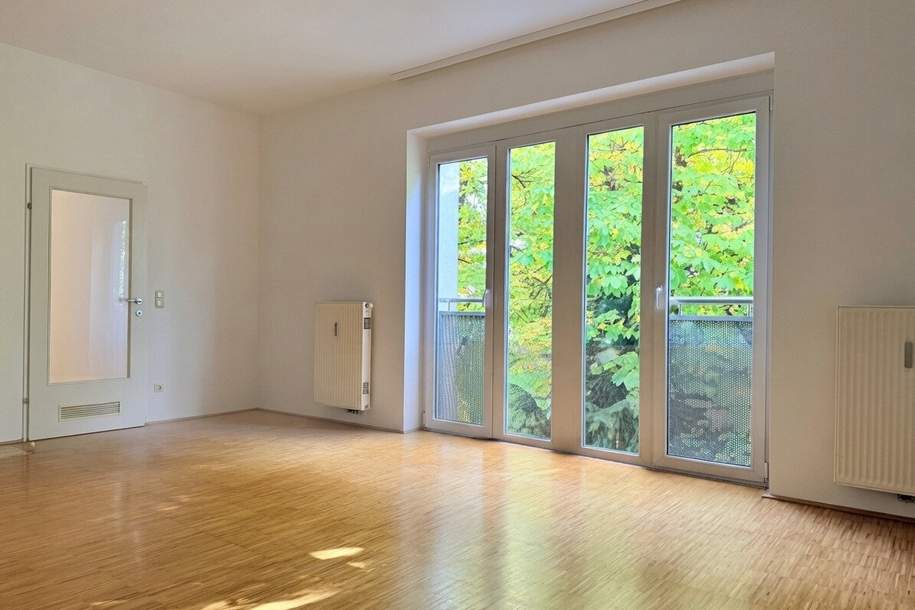 Helle 2-Zimmer-Wohnung mit Grünblick * Erstbezug nach Sanierung, Wohnung-miete, 737,73,€, 4210 Urfahr-Umgebung