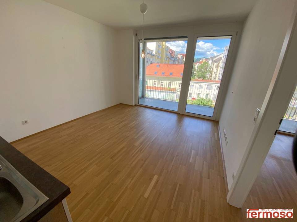 2-Zimmer-Mietwohnung mit großzügiger Loggia in der Strauchergasse