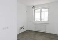 Helle, großzügig geschnittene 3-Zimmer Dachgeschoßwohnung mit Loggia!
