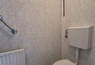 Wohnhaus mit Altbestand und Scheune