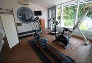 “Edle Historie trifft modernen 5 Sterne Ultra-Luxus - Pool, Sauna, Spielräume, etc!"