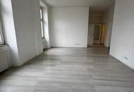 2 Zimmer-Wohnung in einem sanierten Altbau