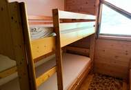 Idyllisches Berghaus in Kärnten: 10 Zimmer, Garten, Balkon & Kamin – Ihr Rückzugsort.