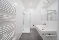 Elegante 3-Zimmer Altbauwohnung mit Balkon, Nähe Karlsplatz