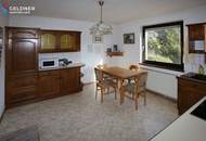 Einfamilienhaus mit eingezäuntem Garten und Garage in absoluter Ruhelage am Waldesrand