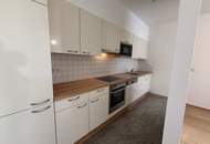 "Bungalowähnliche" 5-ZIMMER-GARTENWOHNUNG mit ZWEI TERRASSEN! Garagenplatz optional! 1160!