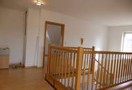 großes Einfamilienhaus mit gemütlicher Wohnatmosphäre, Wintergarten & Gartenbereich zur Vermietung