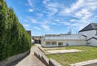 Ehemalige Gärtnerei mit 2.200 m² Grundfläche und vielfältigem Entwicklungspotenzial