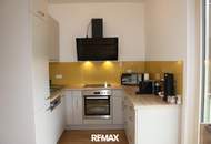 Helle 2-Zimmer-Wohnung mit Balkon!