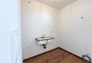 **** Teilsanierte 35,7-m² ruhige Stadtwohnung im 5.OG mit Loggia, Parkplatz und Keller – ideal für Singles, Graz-Pendler und Anleger ****