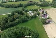 Ländliches Anwesen mit insgesamt ca.14.000 m² Grund