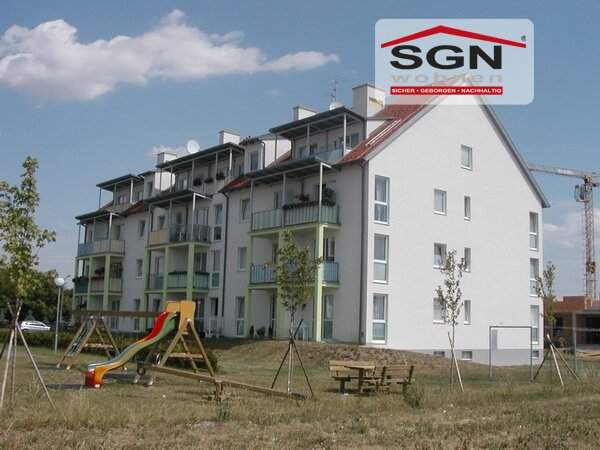 Sehr nette 2-Zimmerwohnung mit Balkon - Bahnhofsnähe