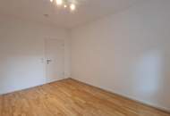 Modernisierte 2-Zimmer-Wohnung mit Loggia in begehrter Lage