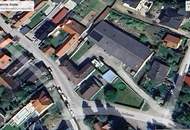 Wohnen &amp; Arbeiten vereint! Bewilligte Halle (965 m²) + Wohnhaus auf 3.700 m² Grundstück