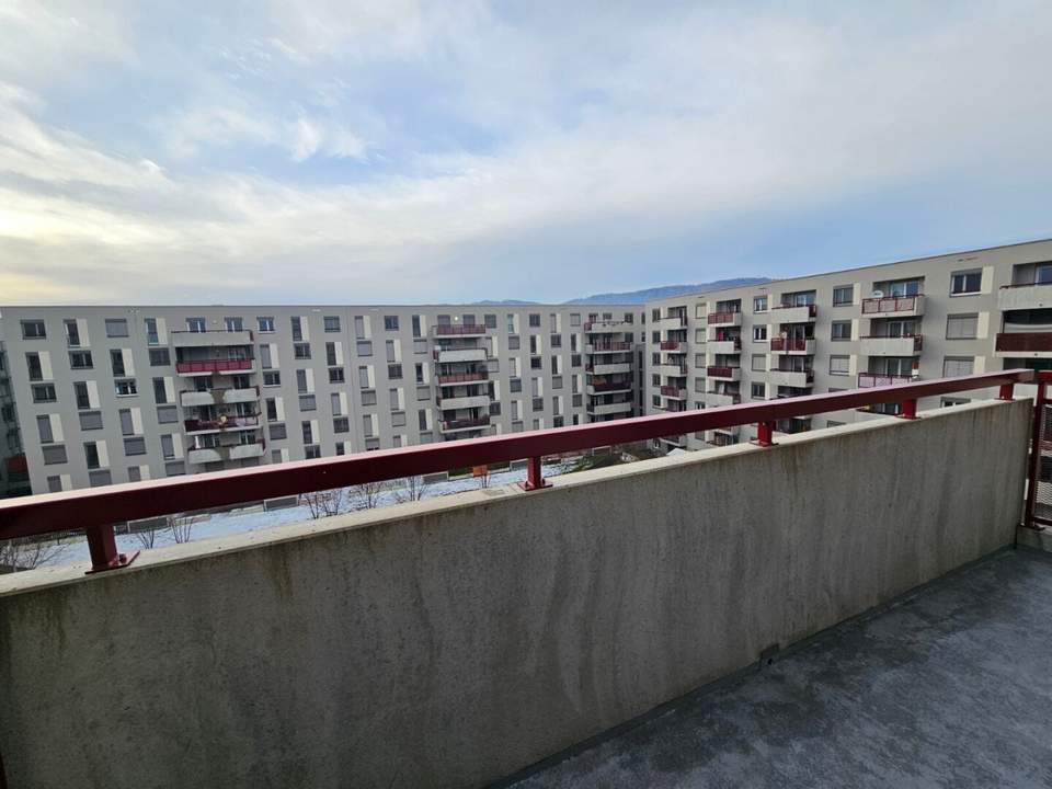 3-Zimmer-Wohnung mit Balkon und Loggia in Graz