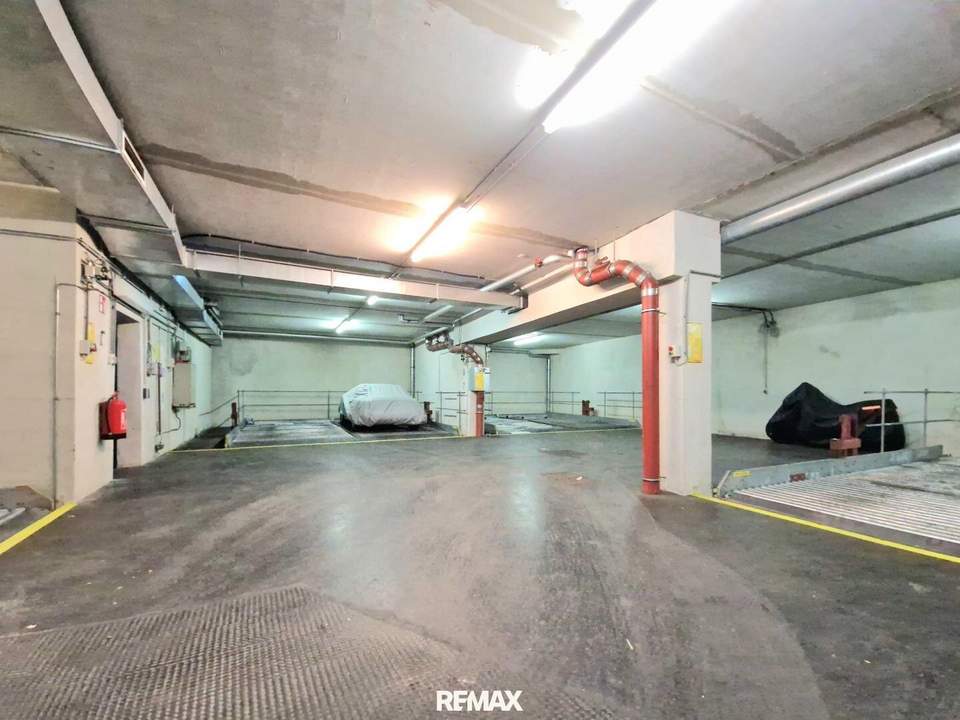 11 Stellplätze in einer Privatgarage in der Ottakringer Straße