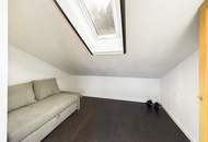 Sonniges Seehaus in Maria Wörth: Zwei Wohneinheiten mit rundum Seeblick + Gartenidylle