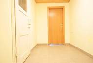 Lichtdurchflutete Dachgeschosswohnung mit 27 m² Aussichts-Loggia und PKW-Garage; PROVISIONSFREI