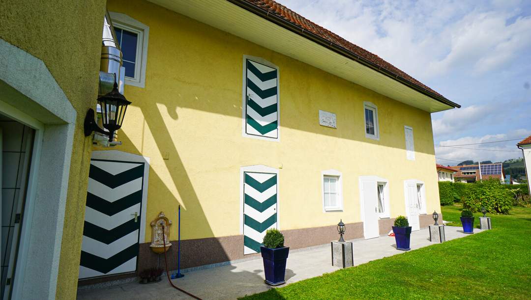 Repräsentatives Wohn- und Geschäftshaus - zentrale Ortslage - perfekter Preis!